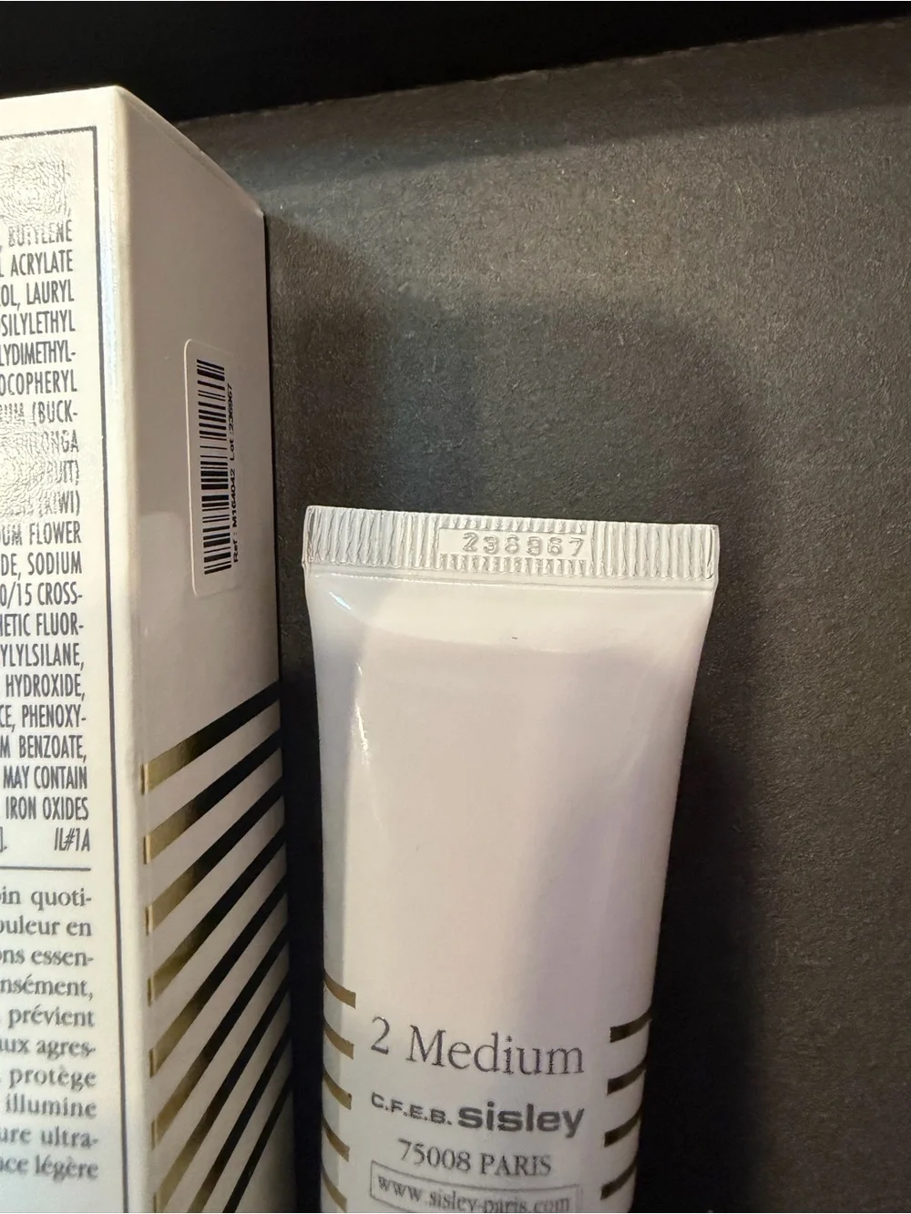 Sisley Phyto-Hydra Teint Tinted Moisturizer SPF 15 — Medium (2)